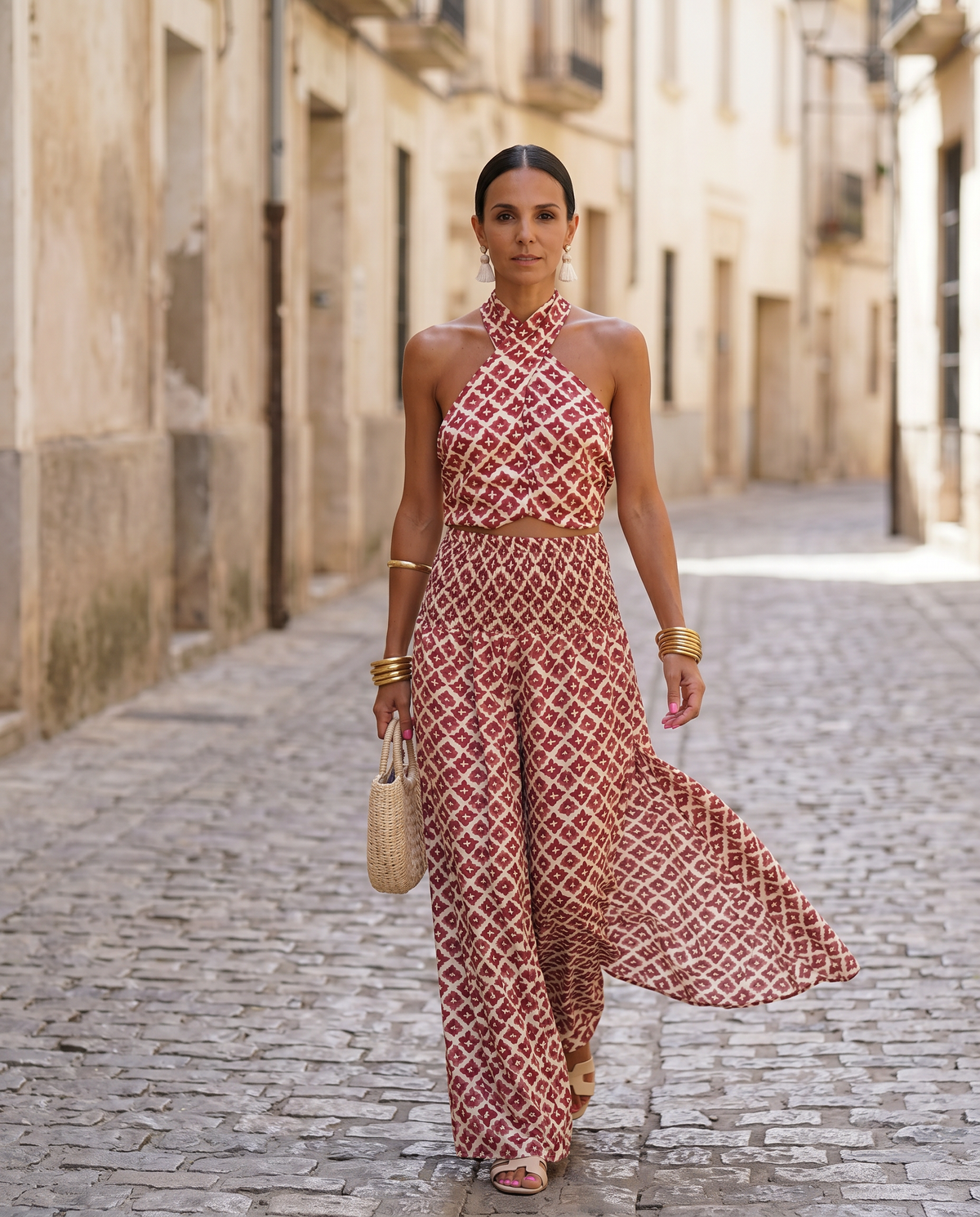 Dora - Completo elegante con spalle scoperte